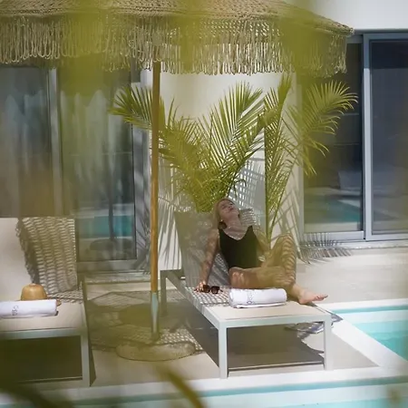 Villa Antonoglou Residences *
