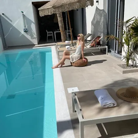 Antonoglou Residences * Gennadi